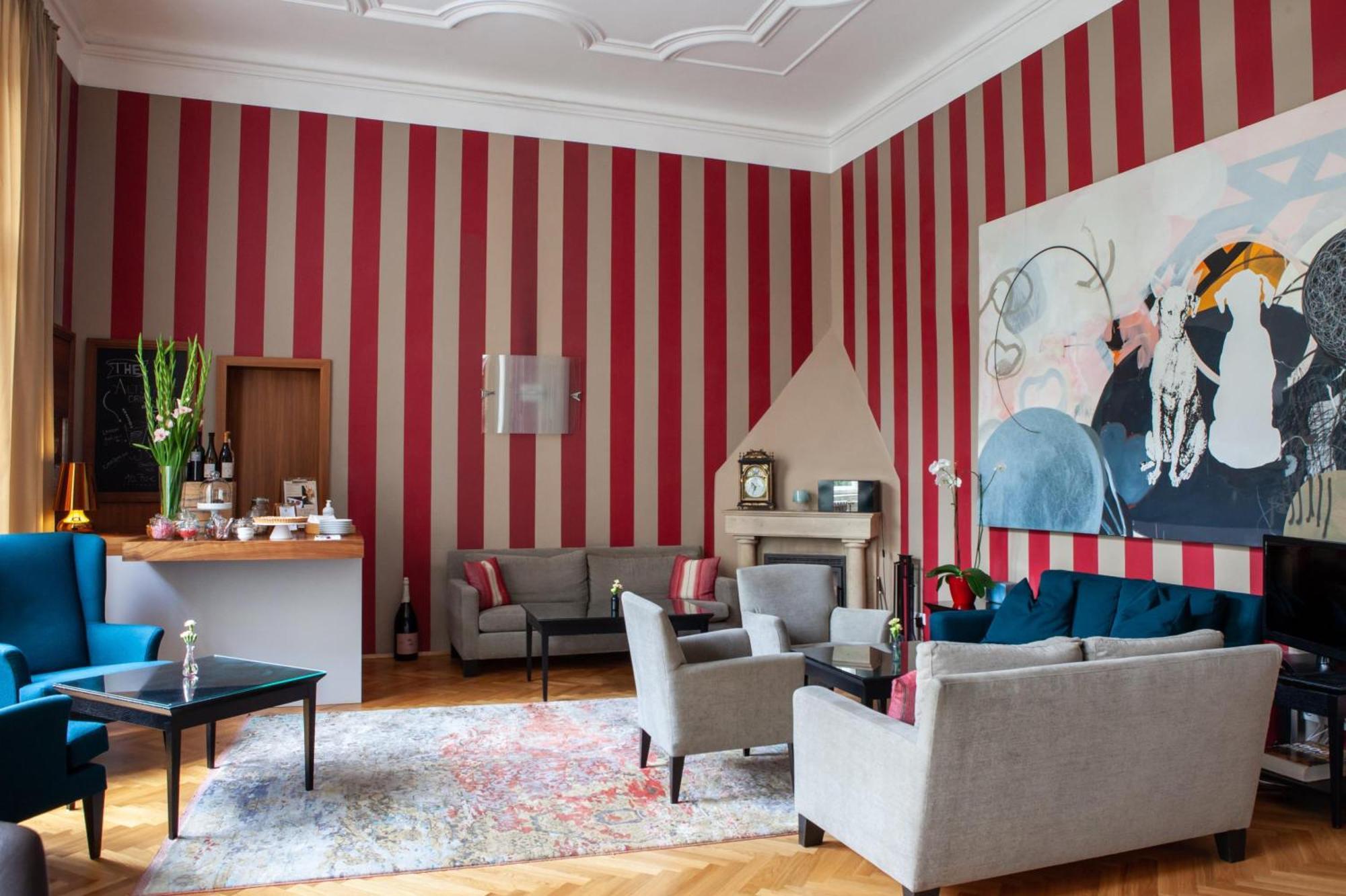 Small Luxury Hotel Altstadt Виена Екстериор снимка
