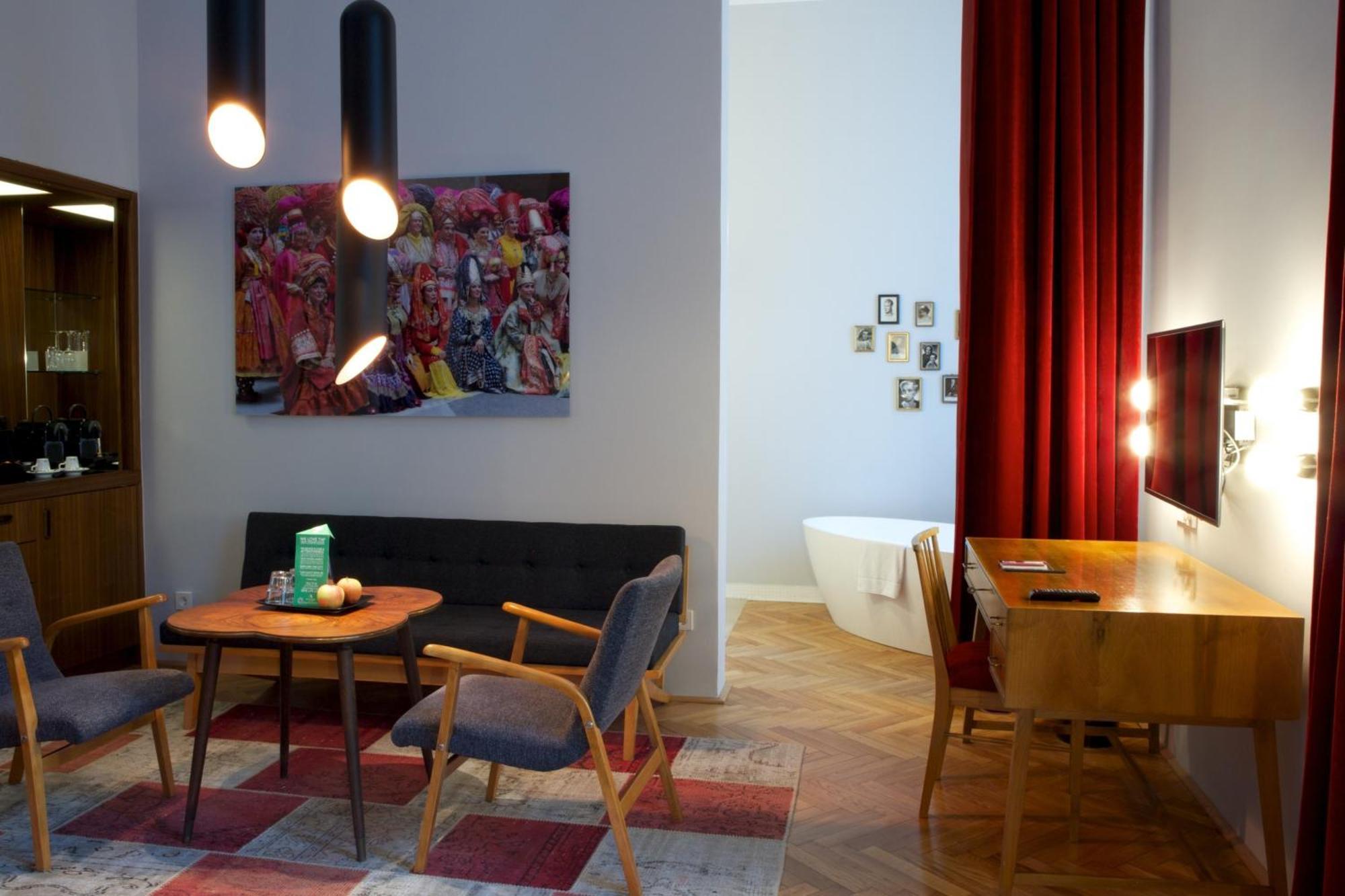 Small Luxury Hotel Altstadt Виена Екстериор снимка