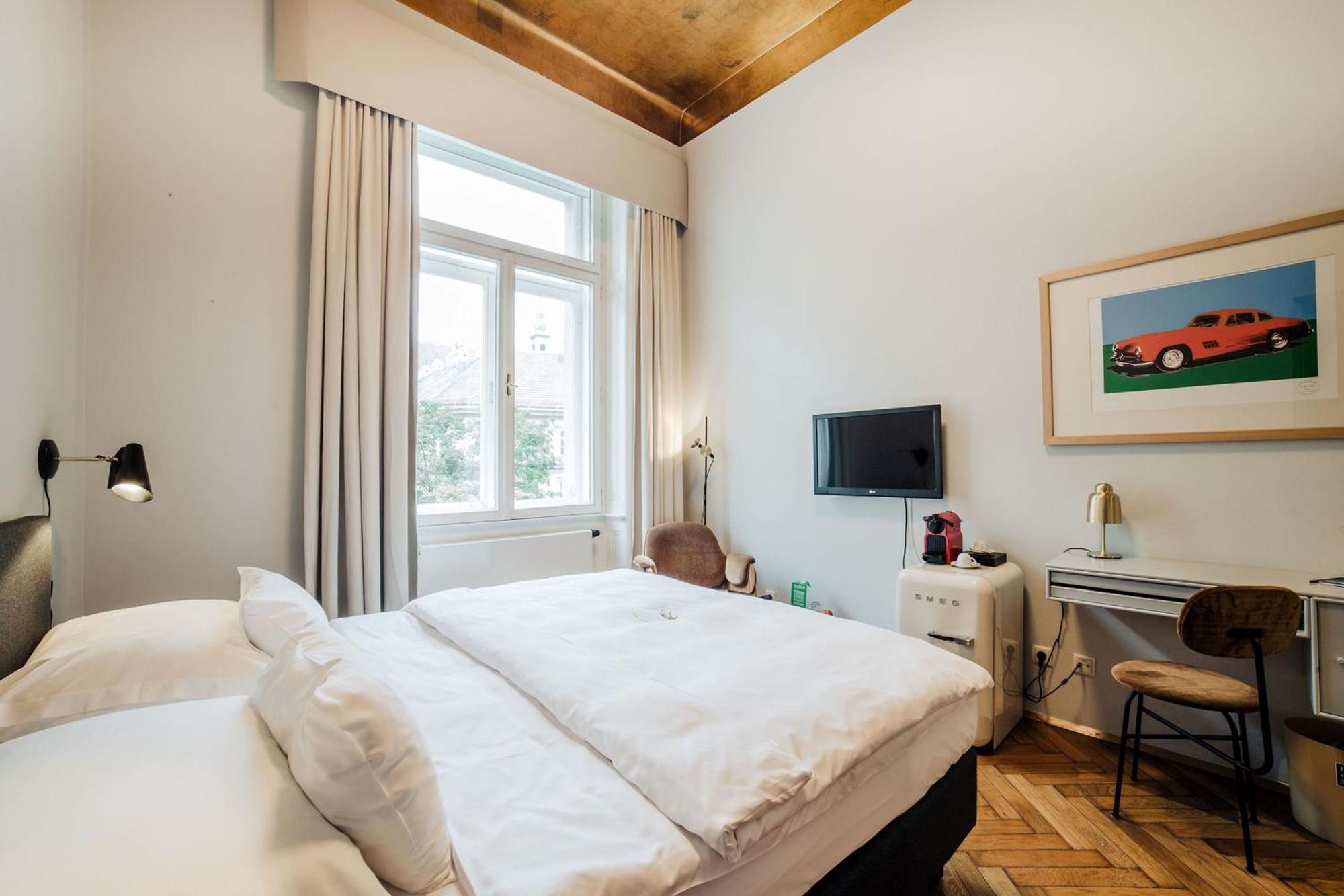 Small Luxury Hotel Altstadt Виена Екстериор снимка
