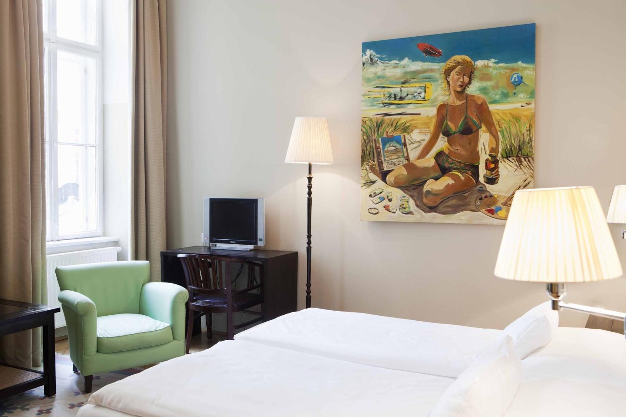 Small Luxury Hotel Altstadt Виена Екстериор снимка