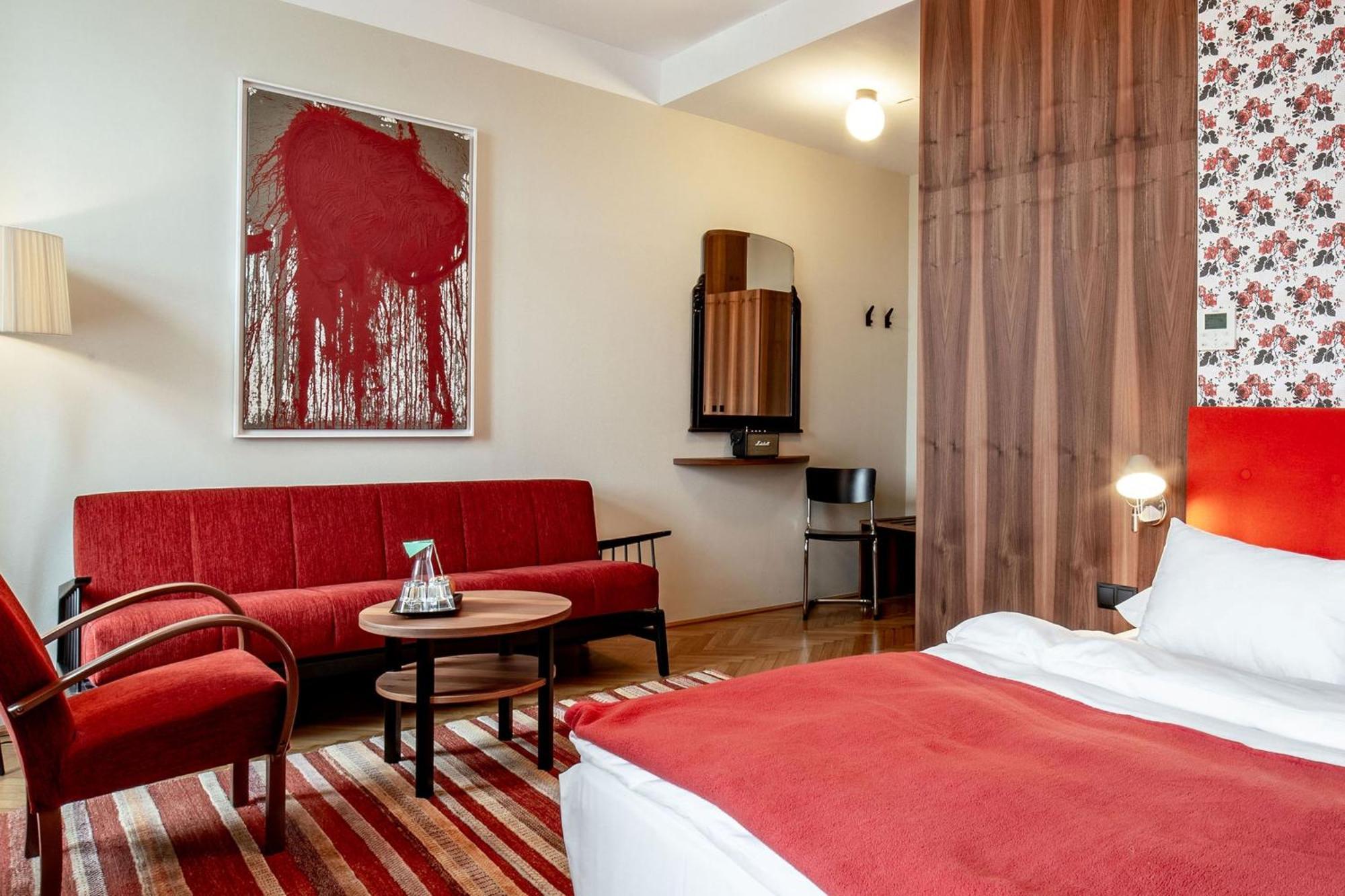 Small Luxury Hotel Altstadt Виена Екстериор снимка